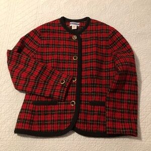 Pendleton Vintage 90’s red black plaid wool blazer cardigan suit jacket. Size 6